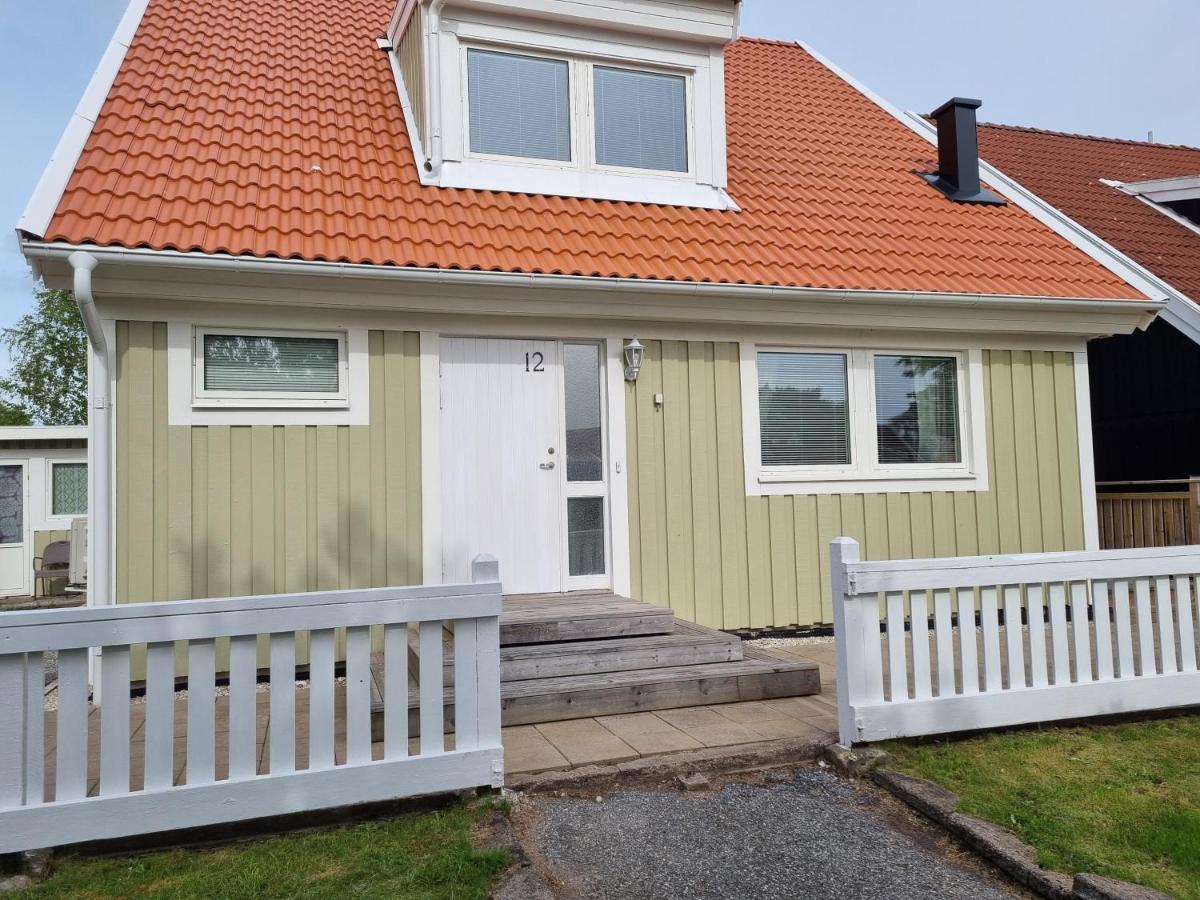 Villa Pa 144 Kvm I Lysekil Esterno foto